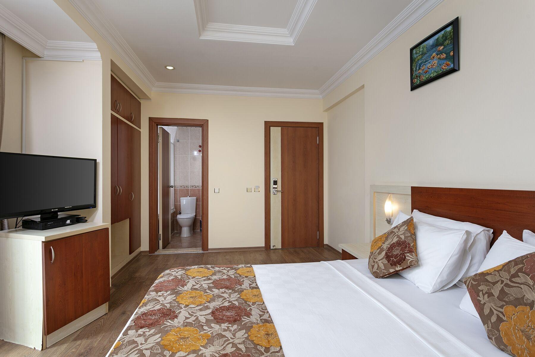 Lara Dinc Hotel Antalya Exterior photo